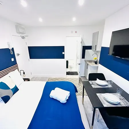 High Standard Central Studios Perfect For Tourists! Londra Esterno foto