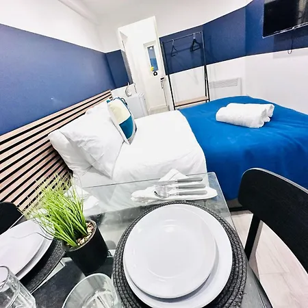High Standard Central Studios Perfect For Tourists! Londra Esterno foto